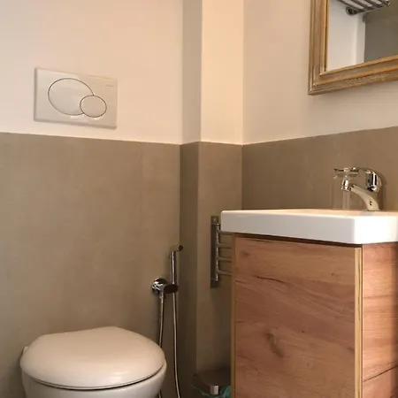 Studio Intendenza Apartment